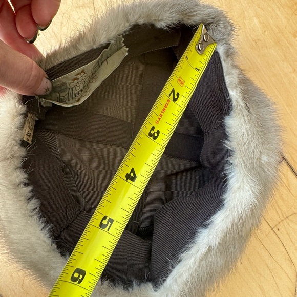 Vintage real fur hat - Picture 5 of 5
